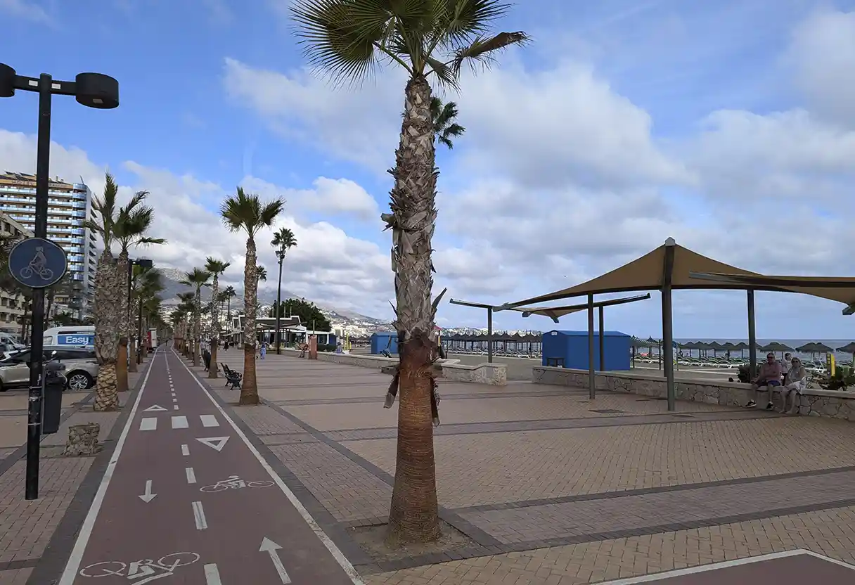 Bicycle lane at Los Boliches